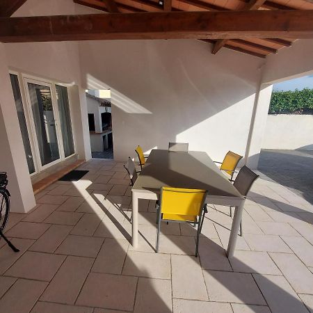 Studio Neuf Avec Acces Piscine Valergues Extérieur photo