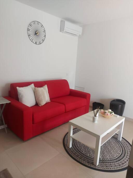 Studio Neuf Avec Acces Piscine Valergues Extérieur photo