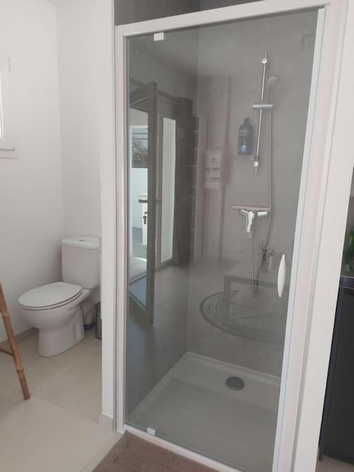 Studio Neuf Avec Acces Piscine Valergues Extérieur photo